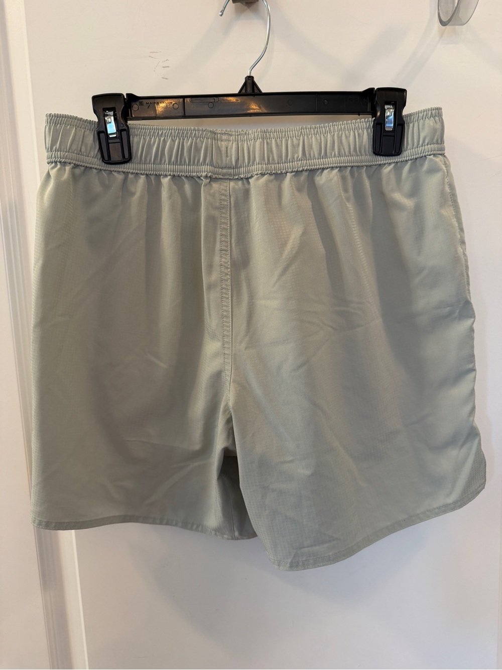 Hurley Light Sage Green Men’s Hybrid Shorts - Picture 6 of 8